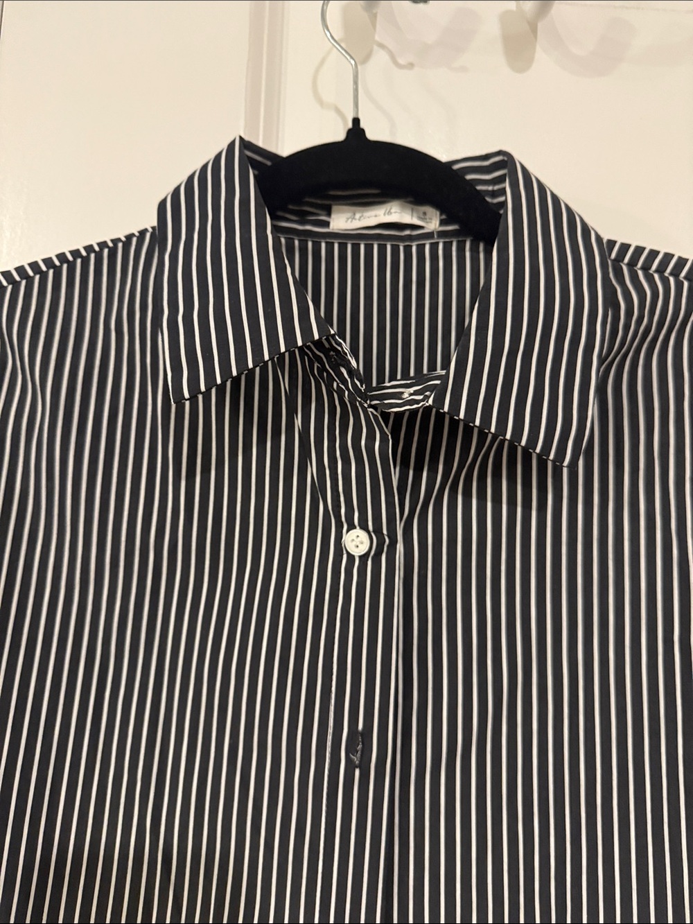 Active USA Black and White Striped Short-Sleeve Button-Down Crop Shirt - Picture 4 of 11